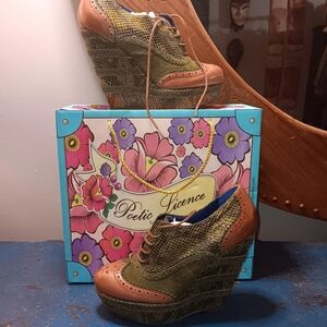 Poetic Licence wedge heel shoes